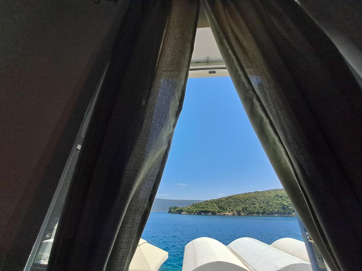 Bed and Breakfast Sobe MaMaLu Valun Exterior foto